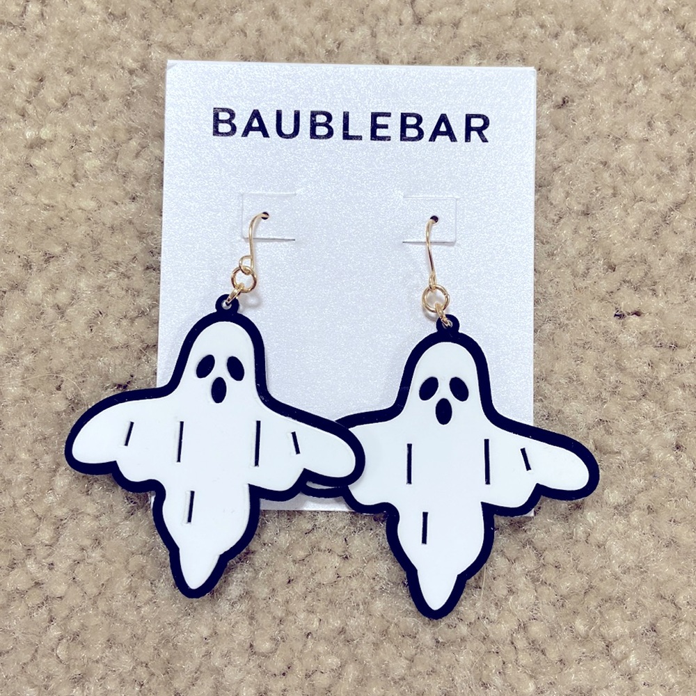 NEW BaubleBar ghost Halloween black & white spooky 3D scream earrings